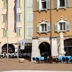 Die Piazza III Novembre