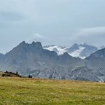 Neben uns erhebt sich die Marmolata