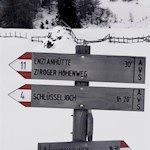 Vom Almdorf ist die gemütliche Enzianhütte nicht mehr fern...