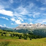 Il monte che unisce tutte e cinque le valli ladine: il massiccio del Sella