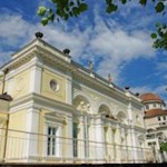 Das-erste-Kurhaus-in-Meran