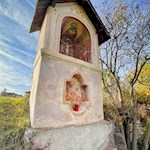 Der Weg von Kastelruth nach St. Valentin wird von zahlreichen Bildstöcken gesäumt