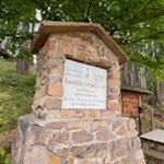 Elisabeth Denkmal oberhalb von Welschnofen