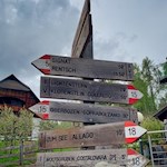 Auf dem Rückweg folgen wir dem Weg Nr. 15 nach Oberbozen