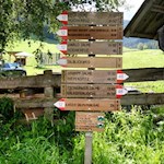 Der Anstieg zur Stumpfalm ist mit 1h50' ausgeschildert