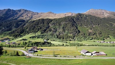 Auf dem Erzweg eröffnen sich schöne Ausblicke