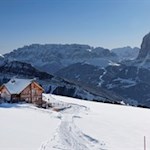 Winter-hike-in-Val-Gardena