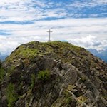 Ein Aussichtsberg wie er im Buche steht: der Schönbichl bei Bruneck