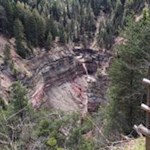 Blick auf den 35m in die Tiefe stürzenden Wasserfall