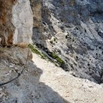 Der Gaisl Höhenweg führt über einige abschüssige Passagen