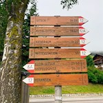 Von Meransen folgen wir dem Weg Nr. 12 in Richtung Gitsch