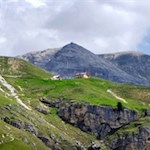 Die Steviahütte zu Füßen des Puez