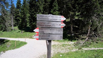 I sentieri escursionistici della val di Funes sono ben segnalati