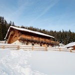 Die rustikale Brunstalm liegt den Winter über im Dornröschenschlaf