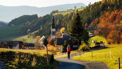 Auf dem Sunnseitenweg zurück nach St. Peter