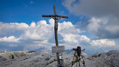 Gipfelkreuz Lagazuoi