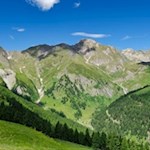 Bereits während des Anstiegs auf den Eggespitz öffnen sich schöne Ausblicke