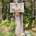 Die Wanderung zur Hofstatt Alm ist gut ausgeschildert