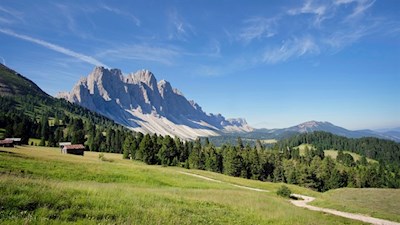 Vista sulle Odle di Funes presso la malga Caserill