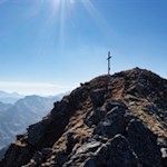Die Krapfenkarspitze, ein Aussichtsberg, wie er im Buche steht