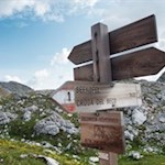 Von der Ofenscharte ist der Anstieg auf den Seekofel mit 1h20' angegeben