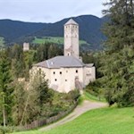 Seit dem 12. Jahrhundert wacht Schloss Welsperg über Welsberg