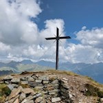 Das schlichte Gipfelkreuz des Gaishörndl