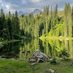 Mittersee mit dem Rosengarten im Hintergrund