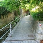 Nahe der Unterführung