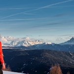 Unser-Blick-schweift-über-die-Gadertaler-Dolomiten-mit-dem-imposanten-Peitlerkofel