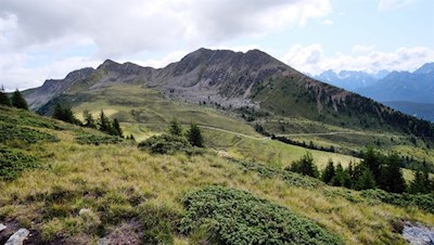 Unser Blick fällt auf das gegenüberliegende Rudlhorn und den Eisatz