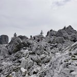 Durch eine surreal anmutende Steinwüste zur Scoiattoli Hütte