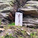 Zeichen des Glaubens auf dem Weg zum Wolfendorn