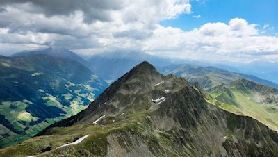 Blick auf den benachbarten Terner Nock