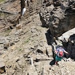 Seilgesicherte Passage auf dem Weg zur Amthorspitze