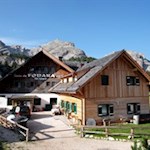 Die Fodara Hütte lädt zur Einkehr