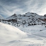 Diese Winterwanderung ist reich an malerischen Ausblicken