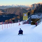 Abfahrt-auf-der-Rodelbahn-Obereggen