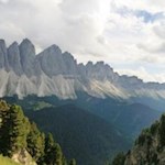 Wegen ihres hohen Kalkgehaltes werden die Dolomiten auch "bleiche Berge" genannt