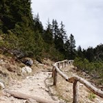 Wildromantisch: der Weg zur Sesselschwaige