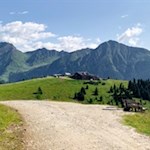 Wandern von der Bergstation Jochtal