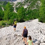 Über Schotter und Steine zur Bertihütte