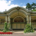 Die Wandelhalle lud die mondänen Gästen von einst zur sanften Bewegungstherapie ein