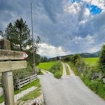 Die Wanderung nach Issing ist gut ausgeschildert