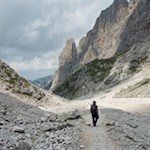 Der letzte Anstieg zur Grasleitenpasshütte führt durch den kargen Grasleitenkessel