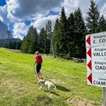 Der Weg zur Ciadinat Hütte ist gut ausgeschildert