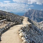 On gentle paths to the summit cross of Lagazuoi