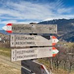 The panoramic path Velturno is well signposted