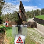 Unterhalb des Fonteklaus zweigt der Waldweg Nr. 4 nach Gufidaun ab