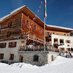 Faneshütte-im-Winter